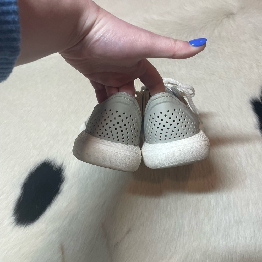 Crocs LiteRide Pacer Gray sneakers - Picture 7 of 10